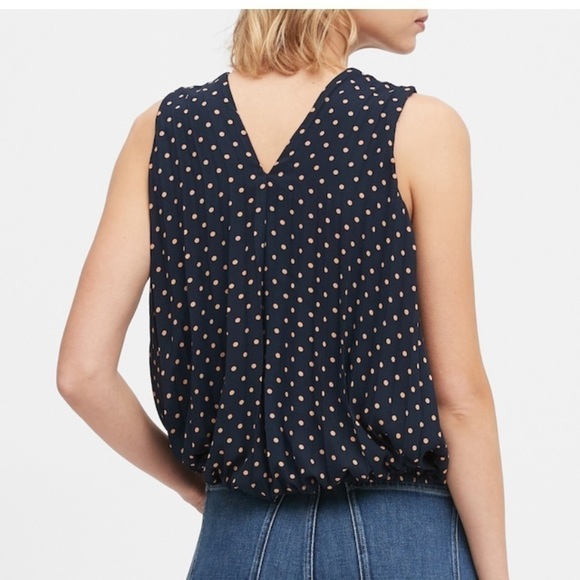 Banana Republic Petite Pleated Top - Picture 6 of 7